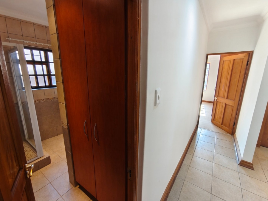 To Let 2 Bedroom Property for Rent in Pentagon Park Free State